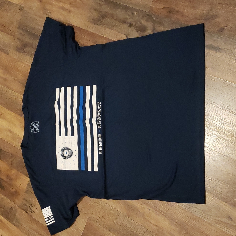 Howitzer NWOT t-shirt